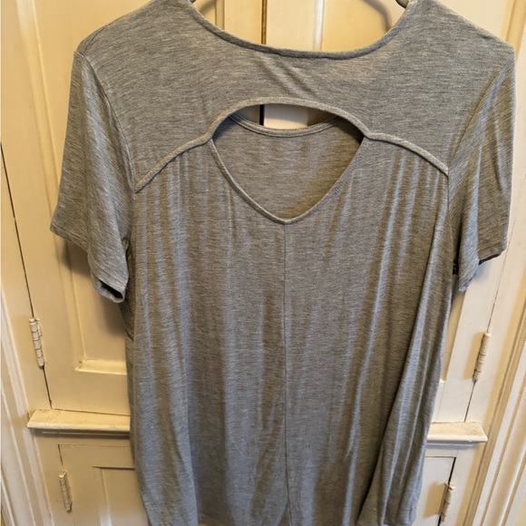 Women’s sz Medium super soft white birch grey keyhole top short sleeve - Picture 2 of 3
